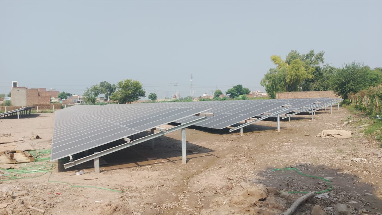 Ahmad Straw thumbnail 3